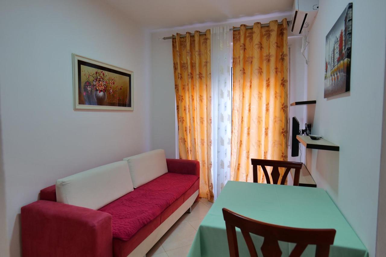 Almare Apartments Vlorë Extérieur photo