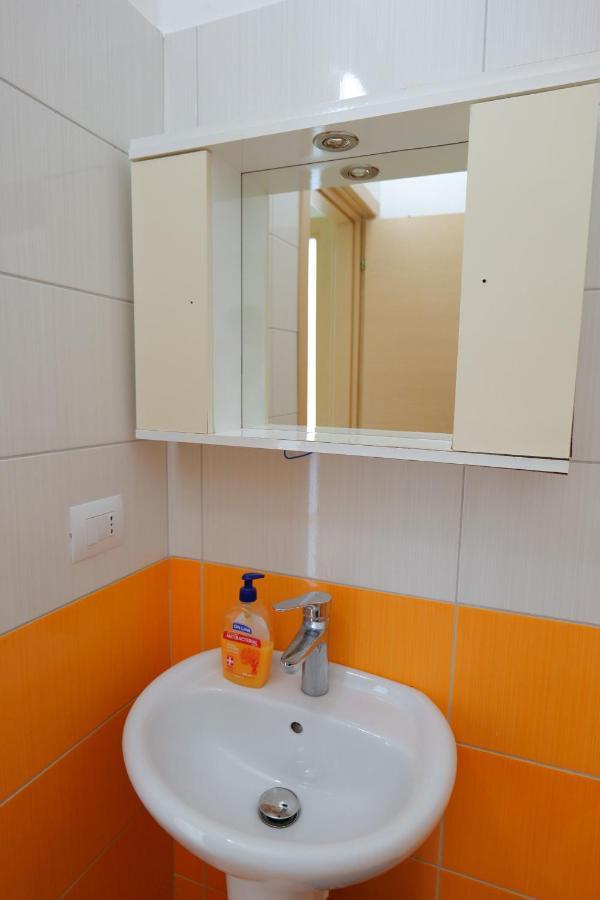 Almare Apartments Vlorë Extérieur photo